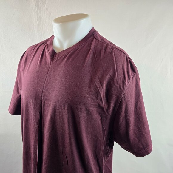 BKE T Shirt Men 2XL Red Maroon V Neck  Solid Casual Soft Stretch Knit Tee Casual - Picture 3 of 6